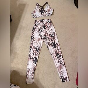 Aerie Offline workout set